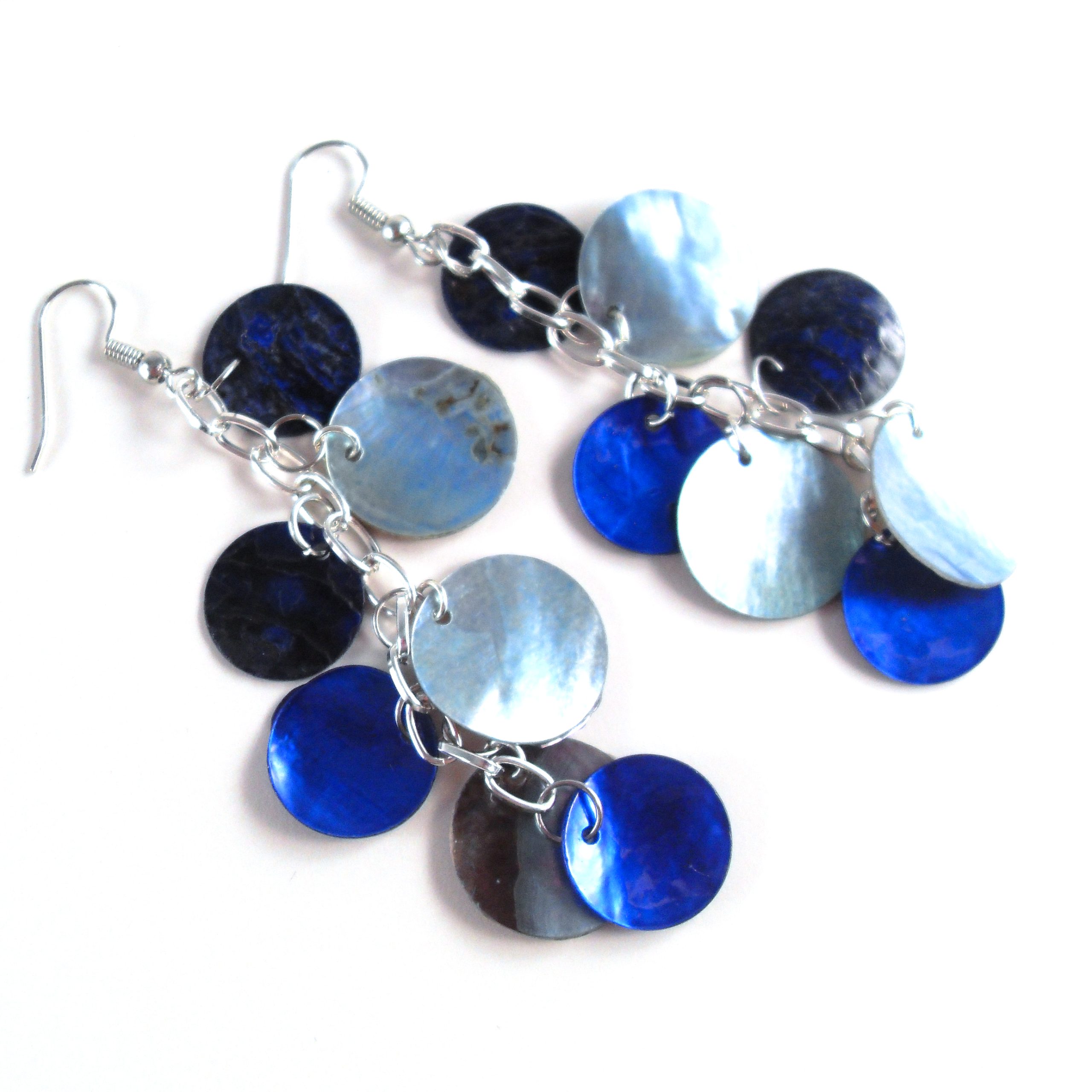 EA019HUE1_MythicalScaleEarringsByWildeDesigns_01