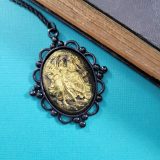 NE224TG-gold-ThreeGracesCameoNecklaceInGold-WildeDesigns-09